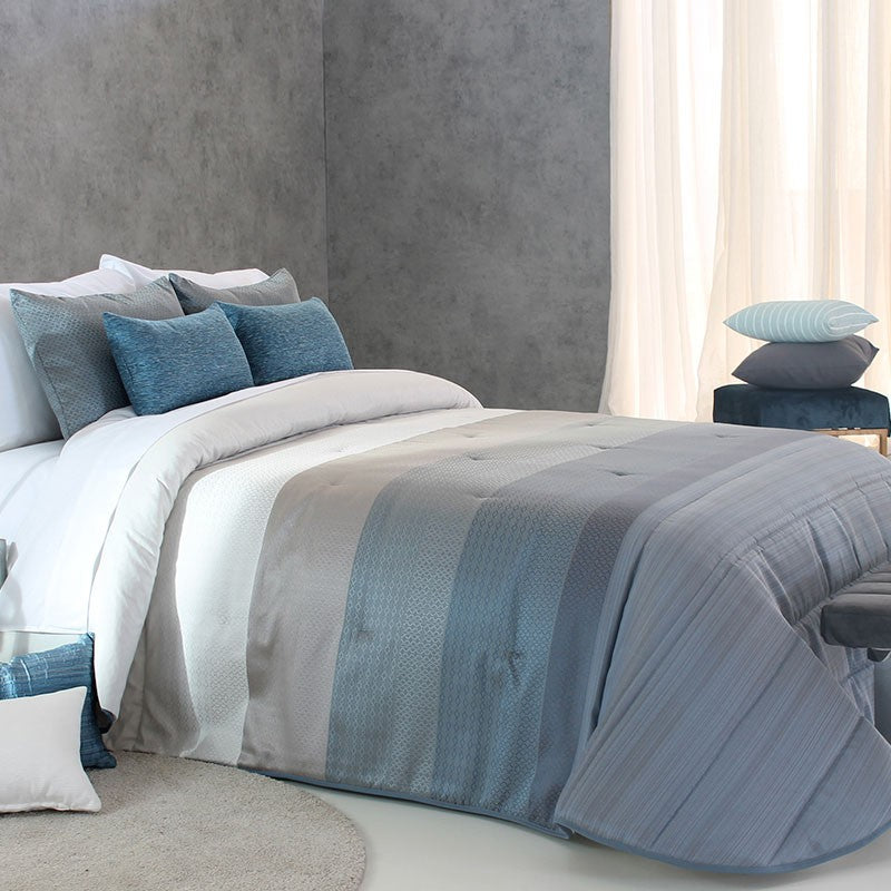 Ծածկոց ժակարդ մգդակած