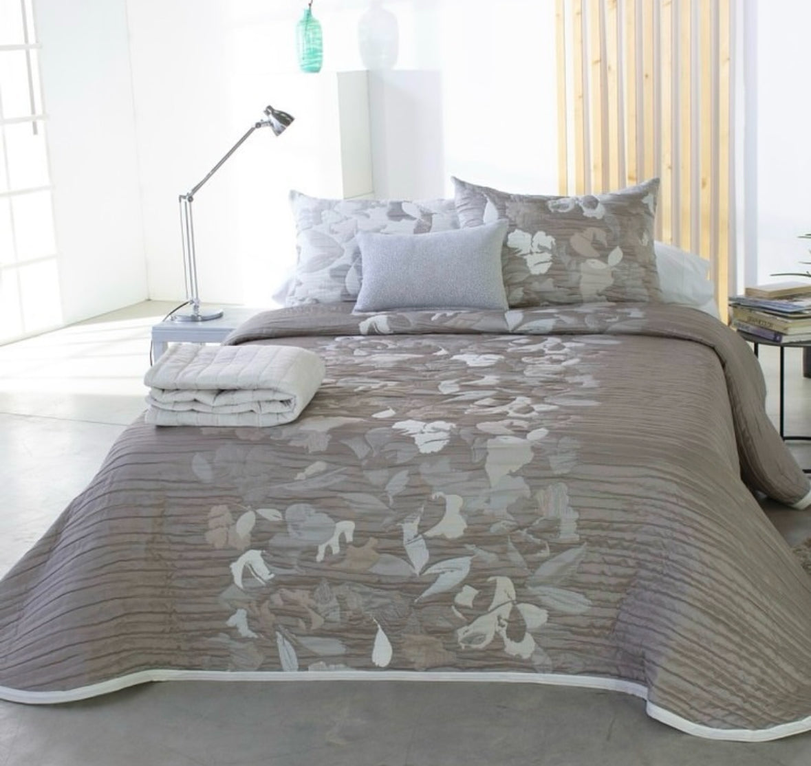 Ծածկոց ժակարդ երկկողմանի