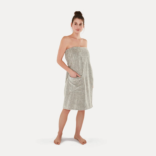 Sarong women