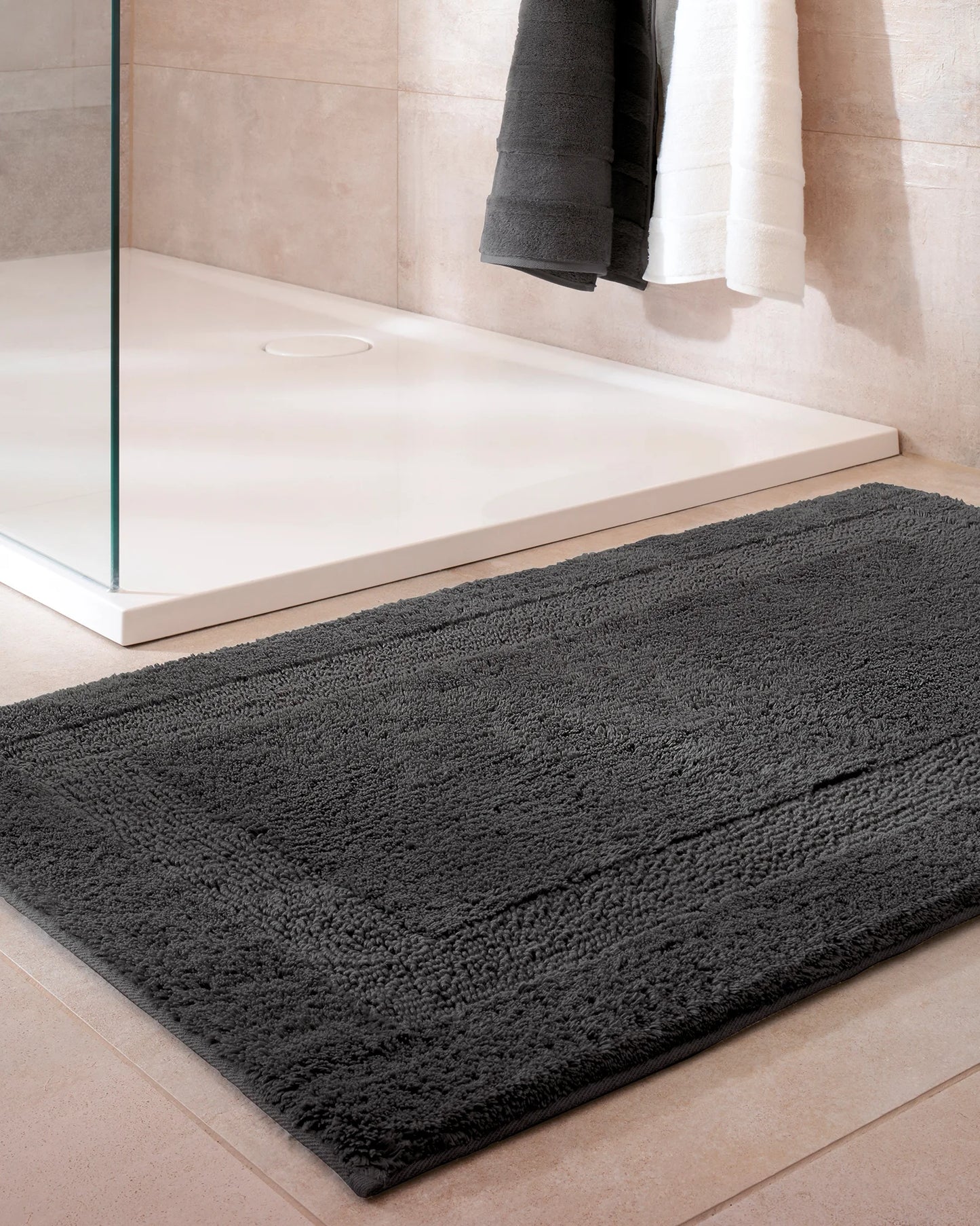 Bath rug