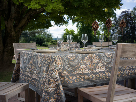 Tablecloth