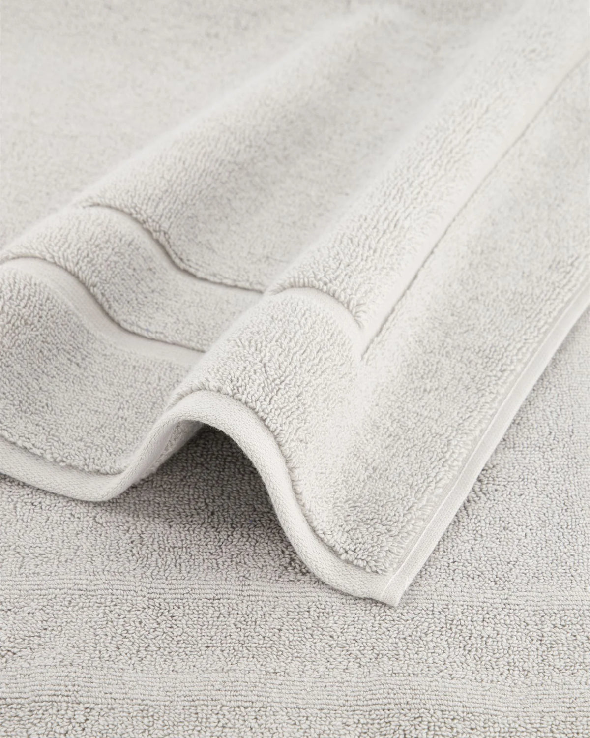 Bath rug