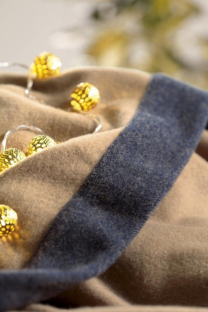 Blanket woolen