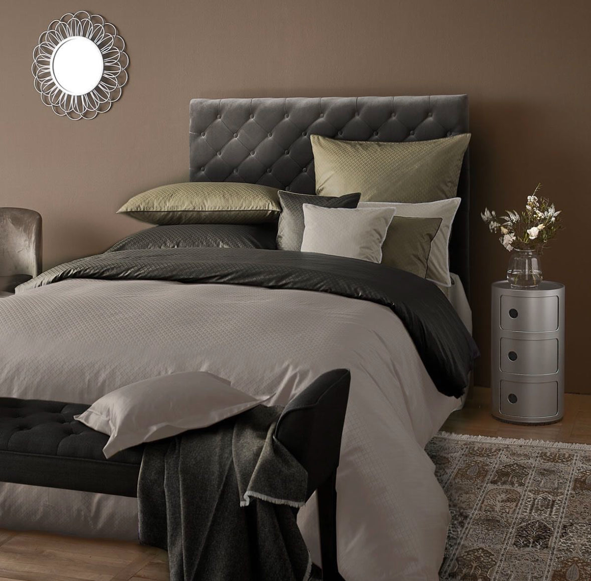 Անկողնային սպիտակեղենի հավաքածու մակո-բրոկատ-դամասկ