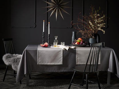 Table runner